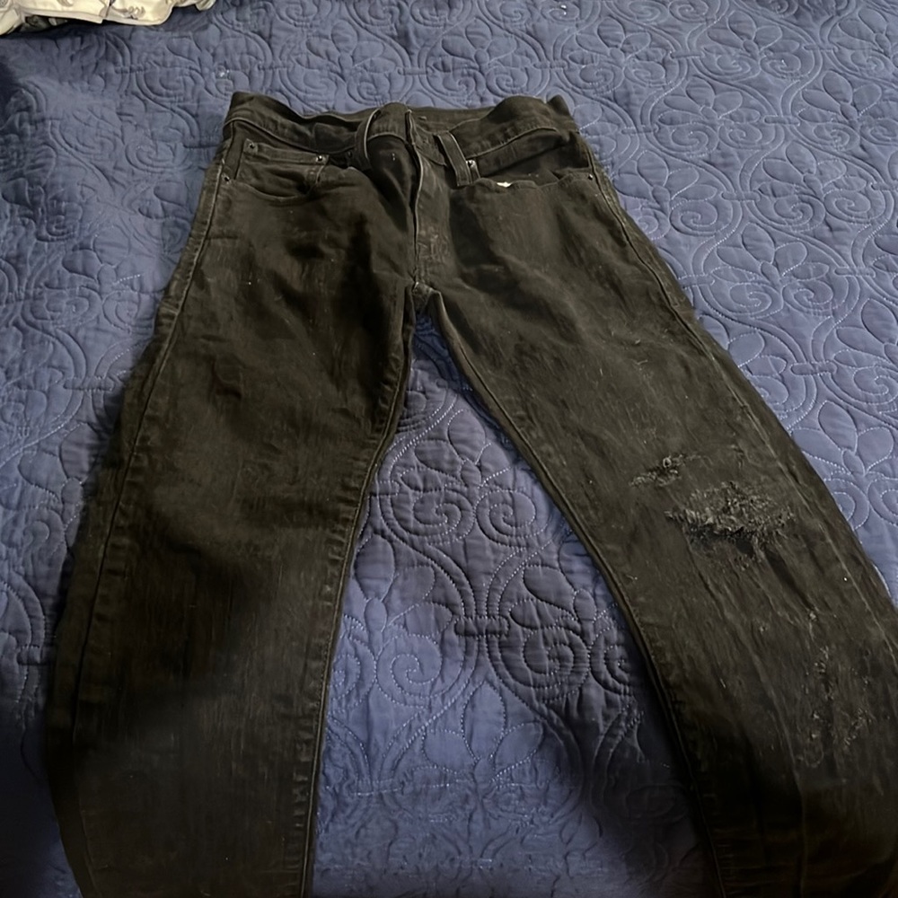 Levi’s 510 boys black distressed jeans . Size 12. . 26 waist like new